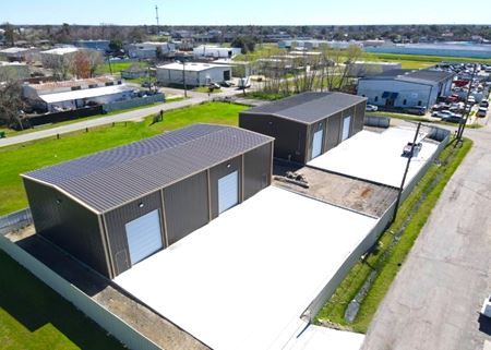 Photo of commercial space at 2237 Arlington Avenue in Harvey