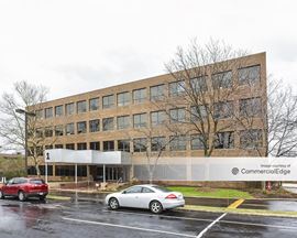 Rockside Square I
