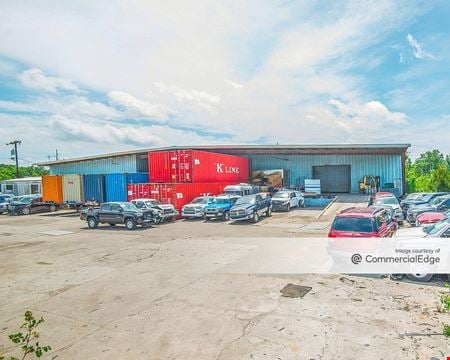 Photo of commercial space at 550 Telfair Road in Savannah