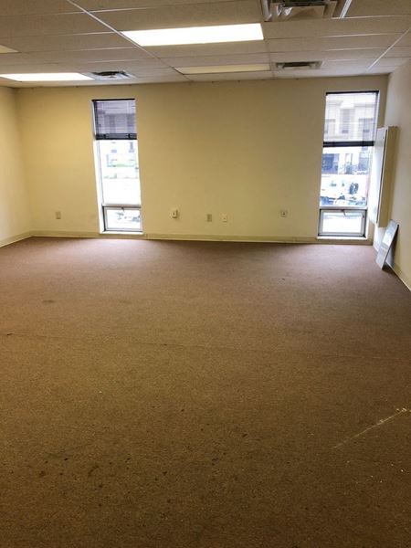 Commercial space for Rent at 2101 S Hamilton, suite 206 in Columbus