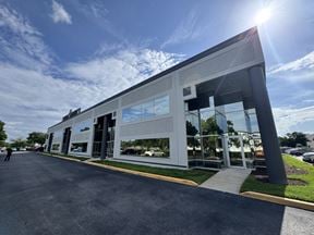 7575 Kingspointe Pkwy, Suite 26