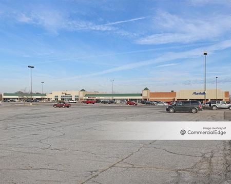 Retail space for Rent at 1033 North Court Street in Medina