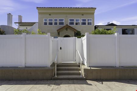 Multi-Family space for Sale at 117 Paloma Avenue in Los Angeles