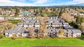 Applegate Apartments