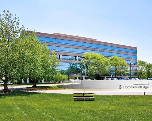Lake Fairfax Business Center VII