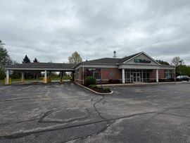 7075 Aurora Road