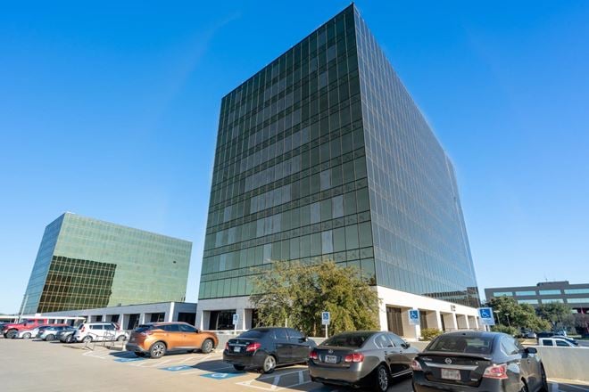 TX, Dallas - Mockingbird Towers