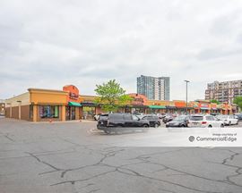 Yorkdale Shoppes