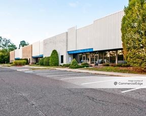 Moorestown West Corporate Center - 201 & 202 Commerce Drive