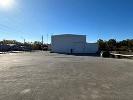 3490 Manchester Trafficway