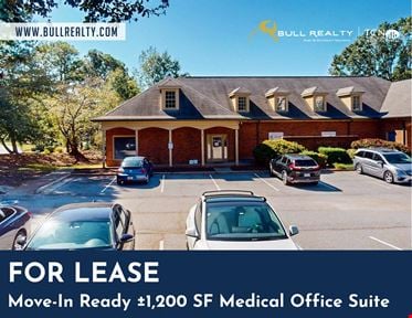 Move-In Ready ±1,200 SF Medical Office Suite For Lease