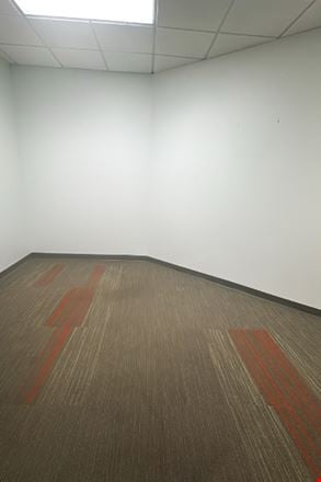 Workstyle Flexible Spaces - 7676 Hillmont