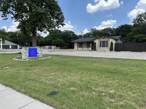 1220 Brown Trail