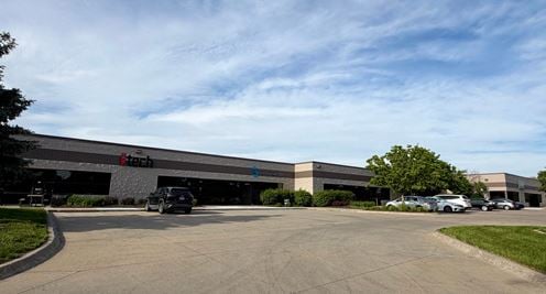 Southwestern Plaza #9