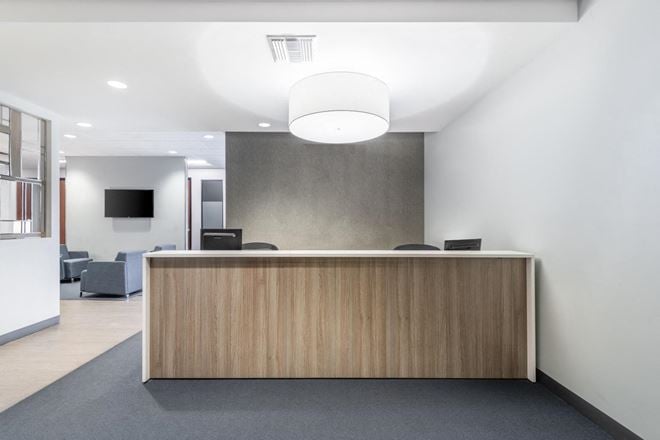 CA, Solana Beach - Solana Beach Corporate