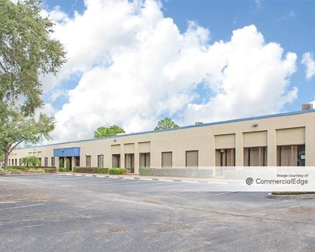 Photo of commercial space at 105 Live Oaks Gardens in Casselberry