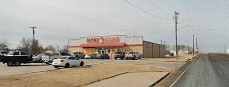 Retail space for Sale at 1115 North Main Street in Shamrock