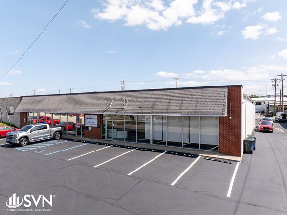 For Sublease: Mixed Use Industrial Property