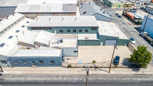 2049-2053 E 38th