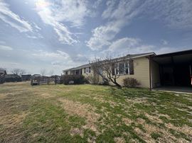 1939 County Road 596 - Commercial Office with Yard