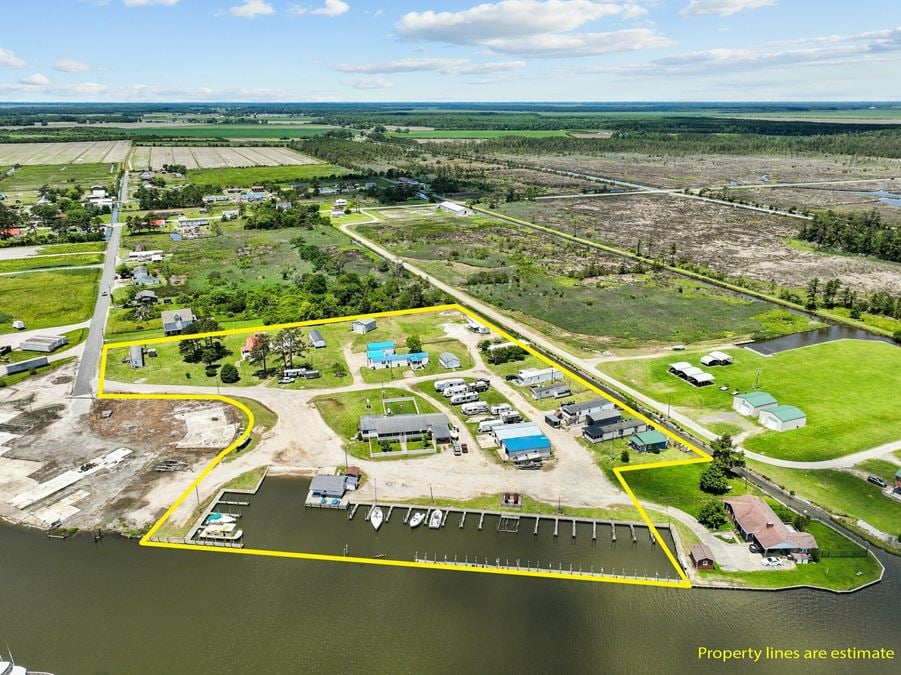 Big Trout Marina - RV Park & Cafe - 7 + Acre Waterfront Property