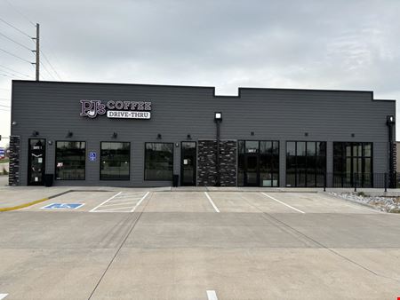 Photo of commercial space at 4650 Utica Ridge Road in Davenport