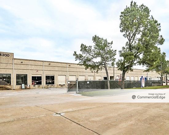 Pineway Business Center