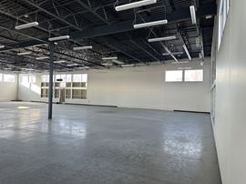 2329 W North Ave