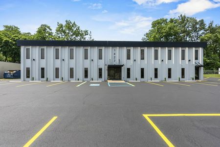 Photo of commercial space at 1427 Thomas Dr in Cape Girardeau