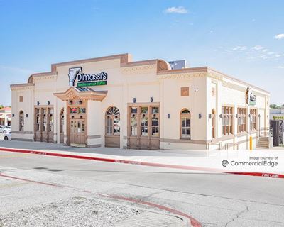 Ridglea Plaza