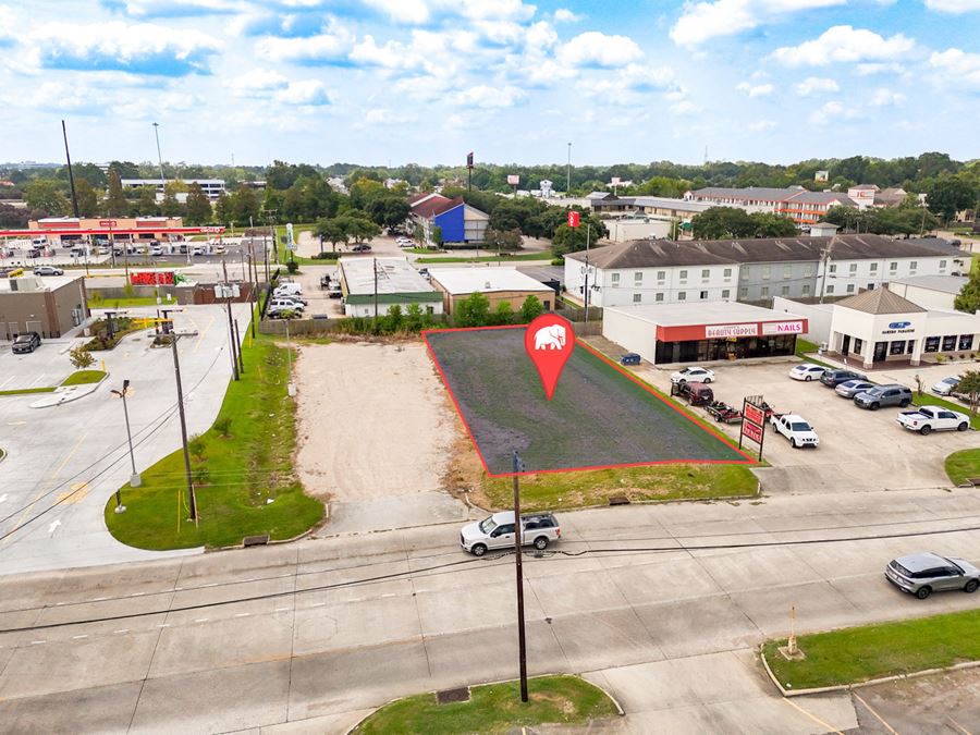 Highly Visible Development Lot at N Harrells Ferry / Sherwood Forest Intersection