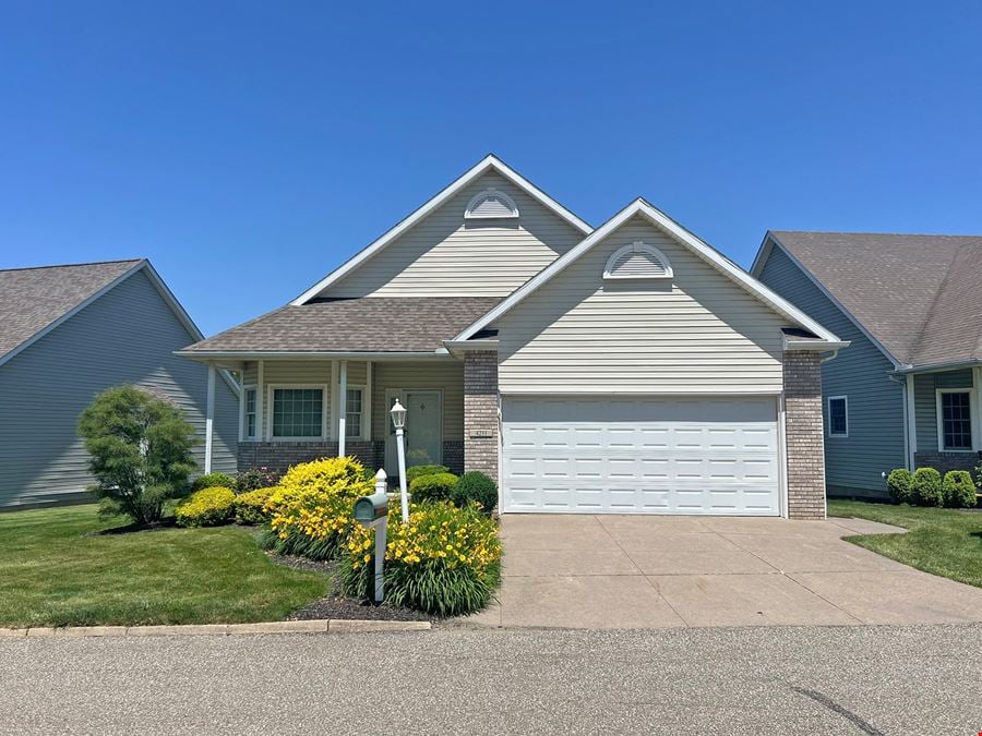 4211 Azalea Circle