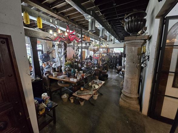 Retail/Restaurant