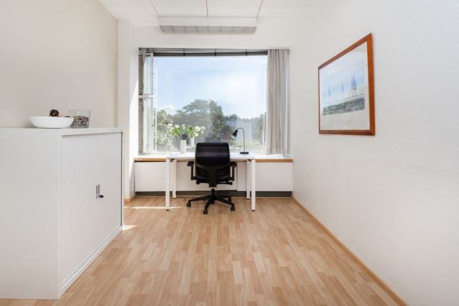 Regus - Montreal - Boul des Grandes-Prairies