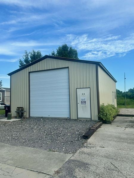Photo of commercial space at 3538 E 3rd St in Panama City