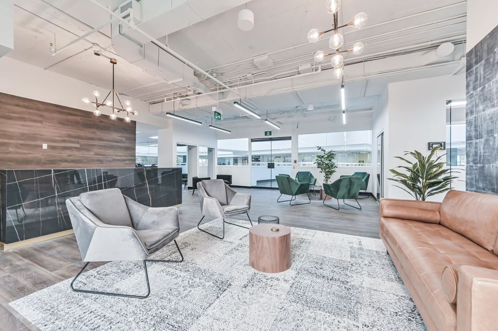 33 Yonge Street