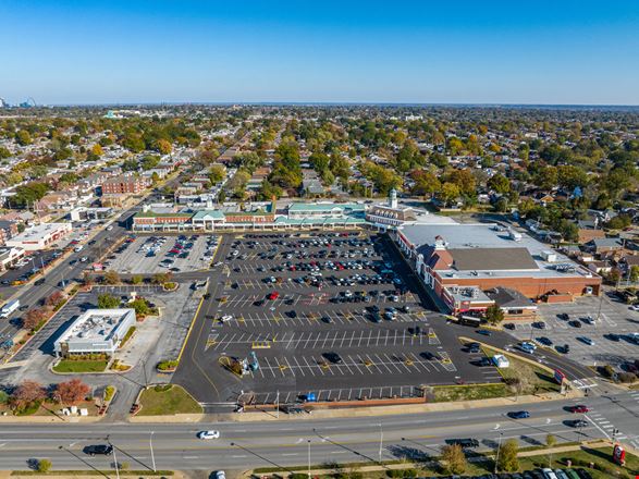 Hampton Village Plaza