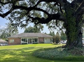 High End Medical Office on Airline Hwy.