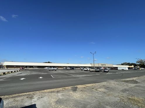 Cypress Point Shopping Center
