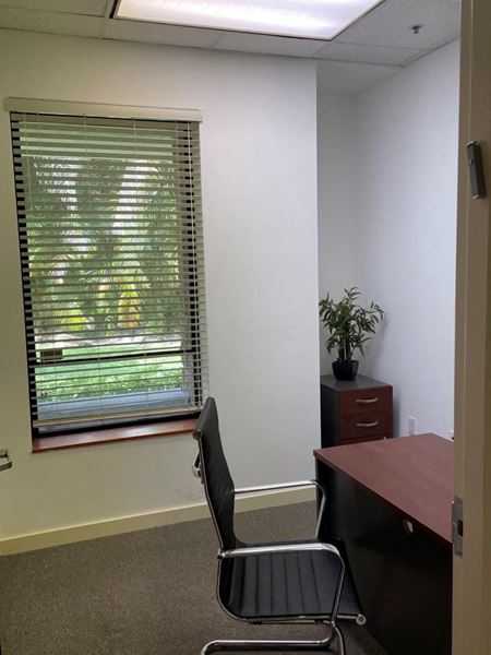 Office space for Rent at 4700 Sheridan St #J in Hollywood