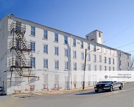 Industrial space for Rent at 2 Dekalb Pike in Norristown
