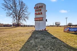 3883 W Carleton Rd