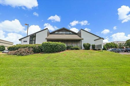 Photo of commercial space at 1038 River Oaks Drive in Flowood