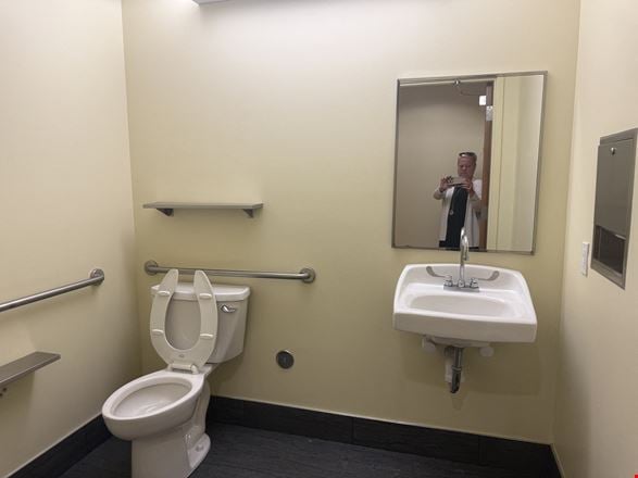 DIAMOND RIDGE CENTER