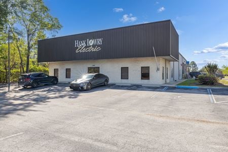 Industrial space for Rent at 592 Thorpe Rd in Orlando