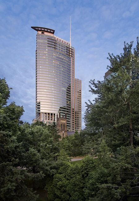 307      Space Photo Gallery 4