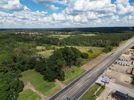 909 Hwy 31 