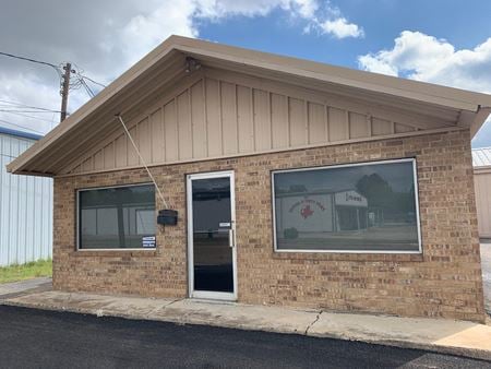 Other space for Rent at 820 S Commerce St in Kilgore