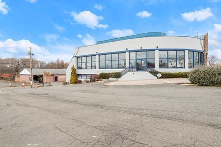 Retail space for Sale at 2 Boston Post Rd in Milford