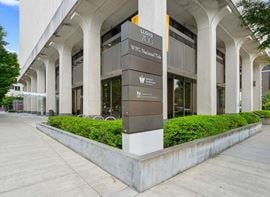 Lloyd 700 Bldg